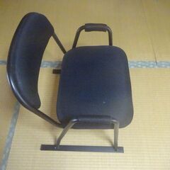 ◆法事の時に使う肘付き特価椅子（4個組）➡ベッピンさん中のベッピンさん