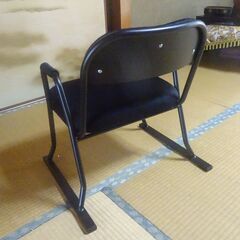 ◆法事の時に使う肘付き特価椅子（4個組）➡ベッピンさん中のベッピンさん