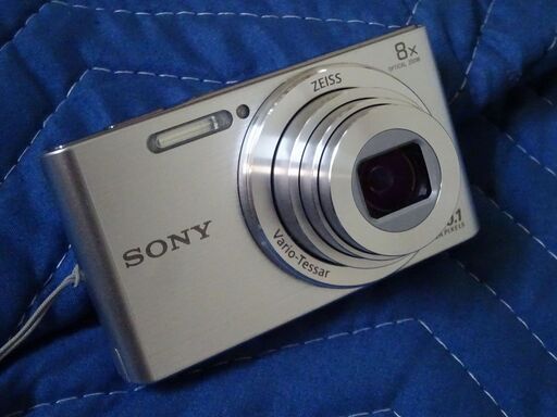 ● SONY DSC=W830⇒ピカピカ、ピカイチに奇麗です！最安値でしょう！