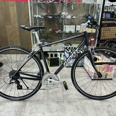 GIANT 「ジャイアント」 ESCAPE R3 2021年モデル クロスバイク / 福岡 