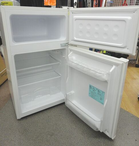 西岡店 2ドア冷蔵庫 85L 2020年 amadana Haier T-RF85B ホワイト 右