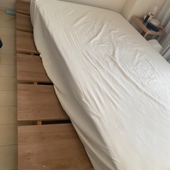 すのこベッドフレーム(lowya)とマットレス(gokumin)
