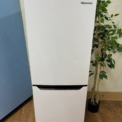 I439 🌈 2020年製♪ Hisense 2ドア冷蔵庫 (150L） ⭐ 動作確認済 ⭐ クリーニング済