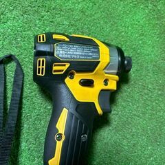 マキタ TD173DZ 充電式インパクトドライバ【市川行徳店】【店頭取引限定】【中古】管理番号：ITET1W8C2SBY