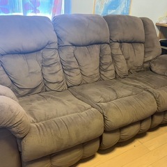 アメリカンソファの中古が安い！激安で譲ります・無料であげます  