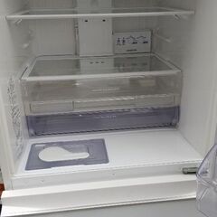 三菱MＲ‐CG33EE‐W 330㍑3ドア2019年製