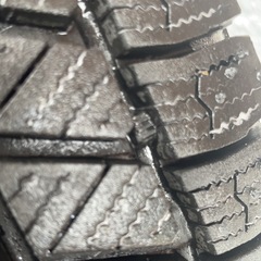 ブリジストン　ブリザック VRX3  185  70R 14