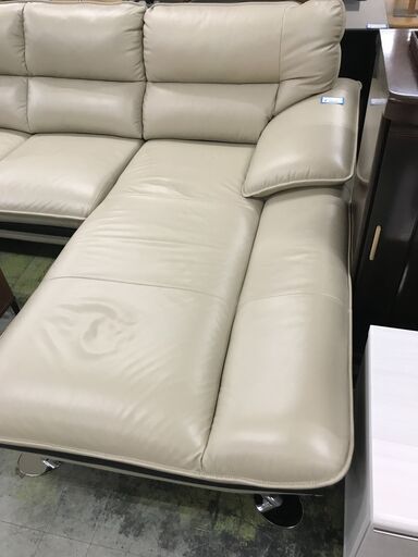 本革！！コーナー・カウチソファ入荷しました(^^)/ 未使用近 ニトリ現行