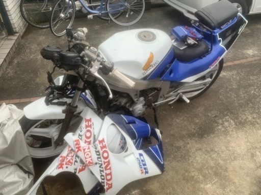 ホンダ CBR250R MC19
