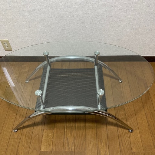ガラステーブル