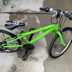 ルイガノ　6061　22インチ　使用感ほとんどなし