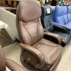 カリモク  レザーリクライニングチェア　ブラウン　回転椅子　※2400010288425