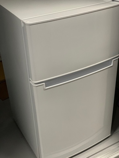 ⭐️³₃✨️お届け設置無料❣️(エリア内❣️)❄️小さめツードア冷蔵庫Haier  2022年製❣️