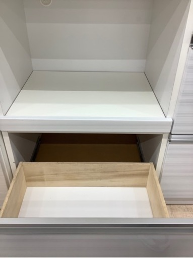 中古家具地域最大級♪】ガラス扉付レンジボードのご紹介です♪｜