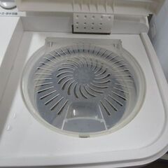 ヤマダ電機二槽式洗濯機5.5キロ　2020年製