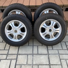 アルミホイール付きスタッドレス❗️205/65R15 バリ山❗️4本
