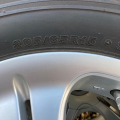 アルミホイール付きスタッドレス❗️205/65R15 バリ山❗️4本セット✨