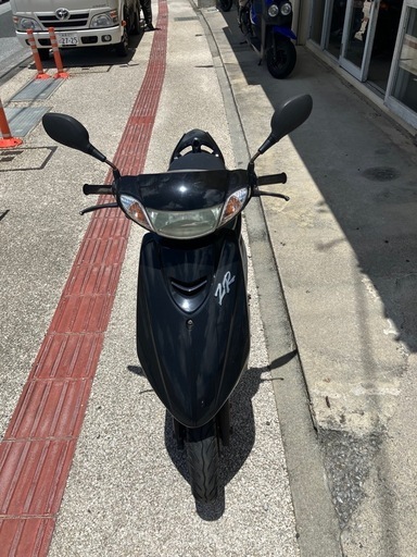 YAMAHA JOG ZR SA39Jブラック！走行30000km！自賠責込み！登録後すぐに乗り出せます！こちらの車両もブラックの新品外装に交換します！