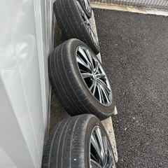 プリウス 18インチ レオニス