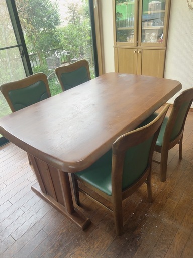 【引き取り限定】カリモク家具 ダイニングテーブル