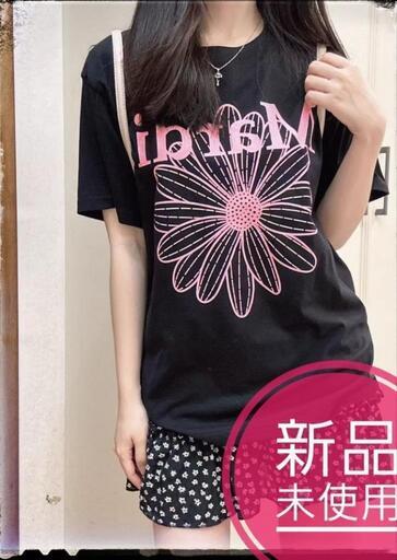 定価6,000円【新品未使用】3️⃣マルディメクルディ　Tシャツ　 ブラック✖ピンク　Sサイズ