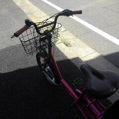 中古自転車３１７３　ブリヂストン　ジョシスワゴン　１８×２０インチ　３段ギヤ　LEDオートライト　　おしゃれなお買い物自転車！　チャイルドシート取り付け不可　