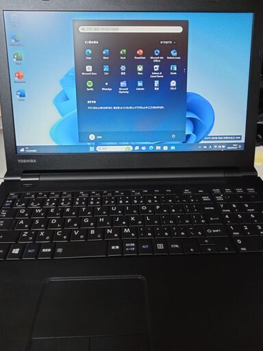 dynaook B65/M　Windows 11 Pro　24H2　8世代