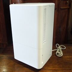 使用感少 2023年製 アイリスオーヤマ コンパクトクーラー ICA-0301G 
