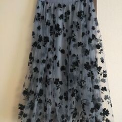 美品 fifth フロッキー花柄シフォンスカート