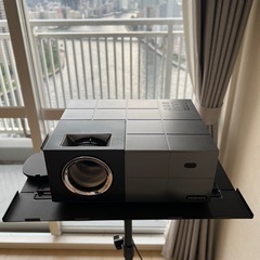 【予約済み】YOWHICKプロジェクター + 無料プレゼント (プロジェクタースタンド, Fire TVスティック). Yowhick Projector + Free Presents (Projector stand, FireTV stick)