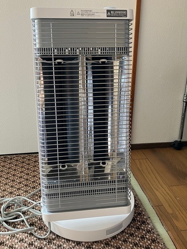 【美品】ダイキン 遠赤外線暖房機