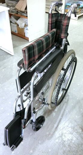 マキテック 車いす 自走式 背折れタイプ KS50ワイドタイプ 座面幅46cm マキテック 車いす 自走式 背折れタイプ KS50ワイドタイプ 座面幅46cm