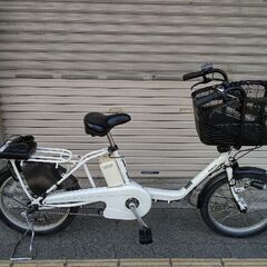 CREMONA 27吋シティサイクル 外装6段/LEDオート/ホワイトxブラック