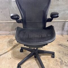 ハーマンミラー アーロンチェア Bサイズ黒第四 Herman Miller Aeron