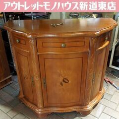 札幌引取り歓迎 ISSEIKI ELZA-4 ガラスキャビネット 90 アルダー無垢材 