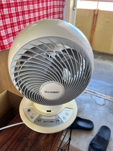 卓上扇風機と扇風機セット