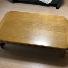 家具 テーブル こたつ　(こたつ布団付き)