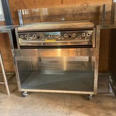 ☆中古￥26,000！業務用ガスグリドル　家電　プロパンガス用　鉄板　幅114㎝ｘ奥行73㎝ｘ高さ98㎝　【BG186】