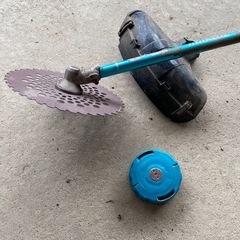 ナイロンカッター付き　マキタ　充電式草刈機　１８Ｖ×２　ＭＵＲ３６９ＵＤＺ　makita