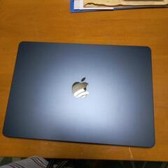 Apple,Macbookair,m2、2022年式、新品同様、人気のミッドナイトです。
