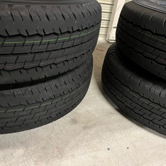 ハイエースホイールタイヤ4本セット   