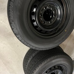 ハイエースホイールタイヤ4本セット   