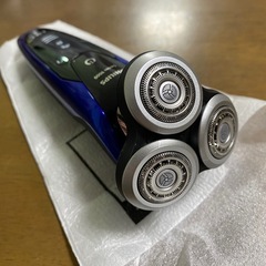 【未使用】フィリップス9000シリーズ 回転式メンズシェーバー(トリマー･洗浄充電器付) S9186A/26