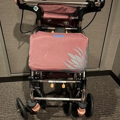 幸和製作所TakaoF シルバーカー