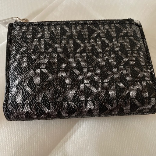 MICHEAL KORS2つ折り財布