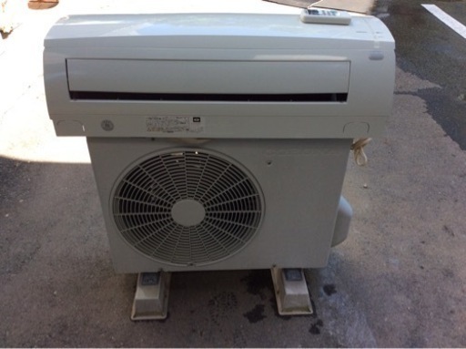 CORONA 6〜8畳 2.2kw ルームエアコン  CSH-U2219R   2019年製  ※電源コードが変色しています。