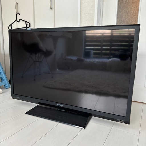 中古テレビ(台に傷あり)