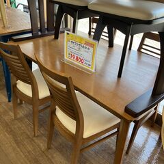 ダイニング5点セット　ニトリ　ブレーカーコンセント付き(B7-131) ダイニング5点セット ニトリ ブレーカーコンセント付き(B7-131)