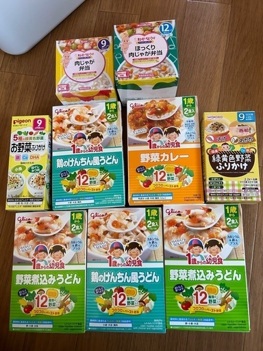 本物 はいはい、はぐくみ、離乳食です。