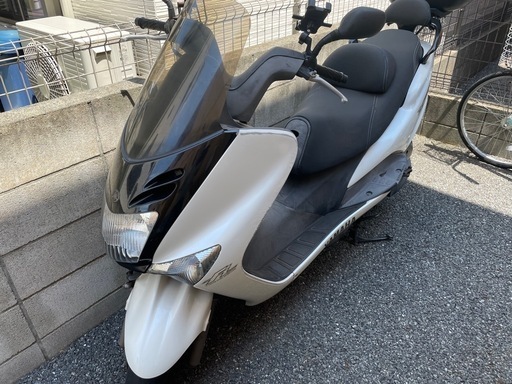 ヤマハ　マジェスティ125FI